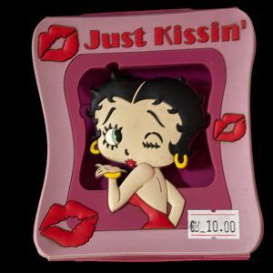 Déco plastique BETTY BOOP JUST KISSIN'