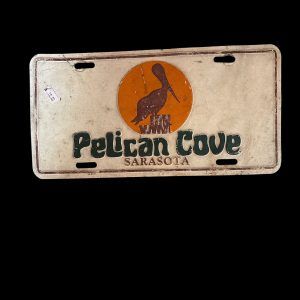 PLAQUE VOITURE PELICAN COVE