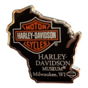 Pin's MOTOR HARLEY DAVIDSON MUSEUM MILWAUKEE